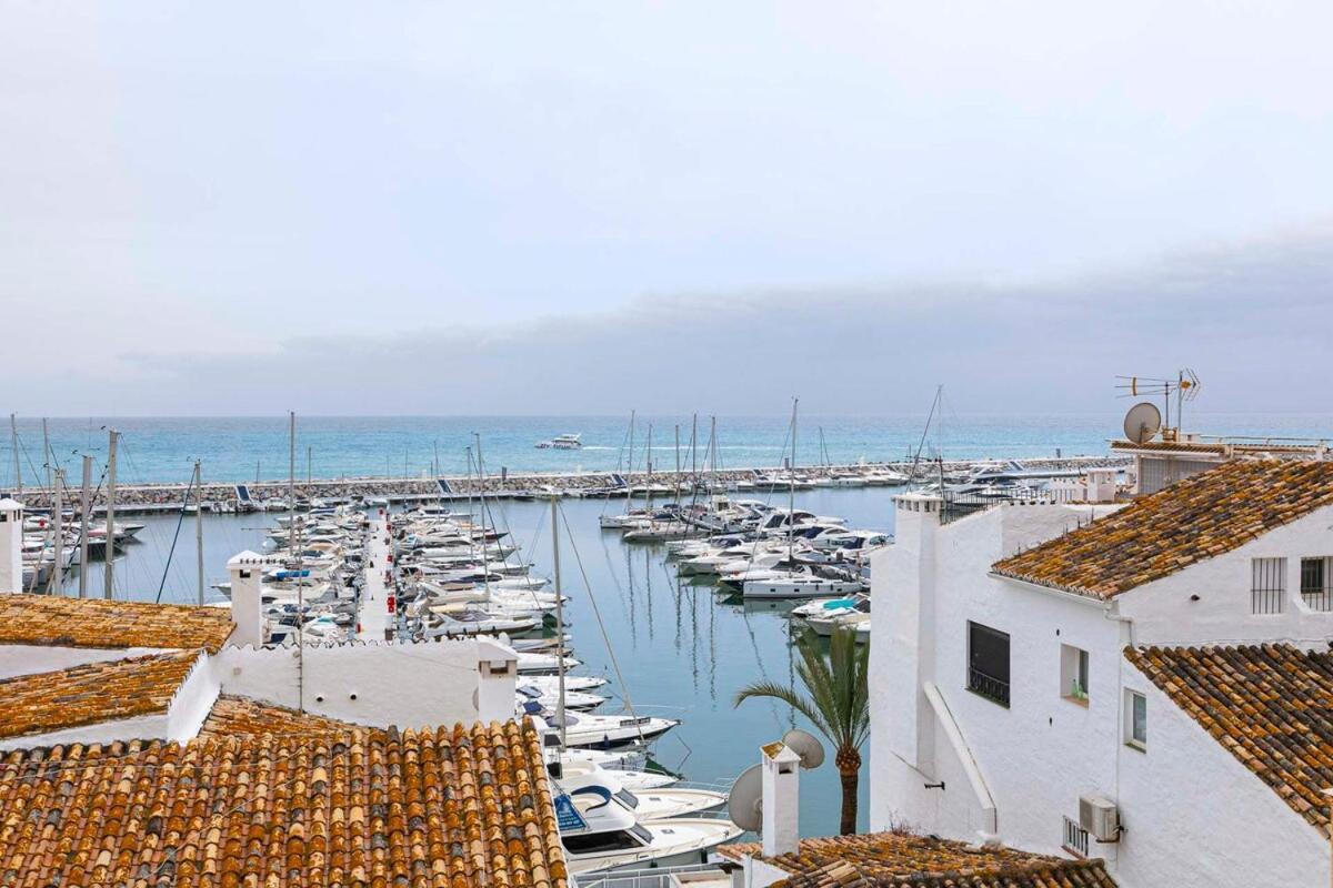 Apartemen Puerto Banus, Seaviews, One Bedroom *